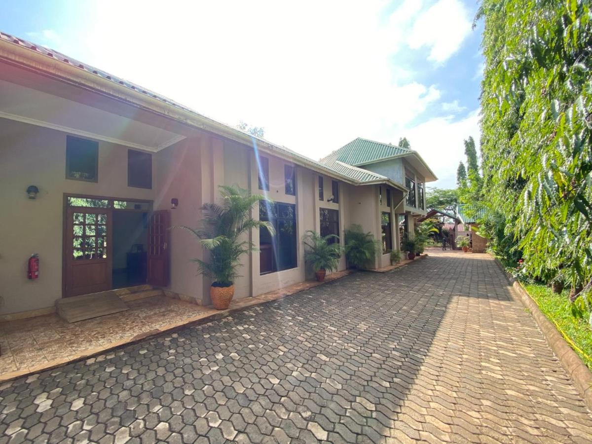 Sangana Lodge Moshi Extérieur photo